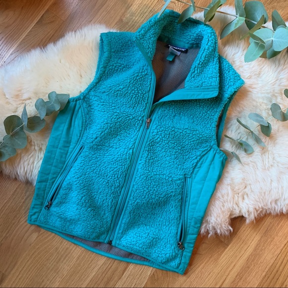 Patagonia Jackets & Blazers - Patagonia💕Retro X Deep Pile Fuzzy Quilted Vest S